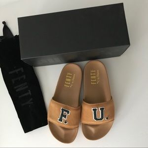 NIB Fenty by Rihanna “Fenty University” Leadcat
